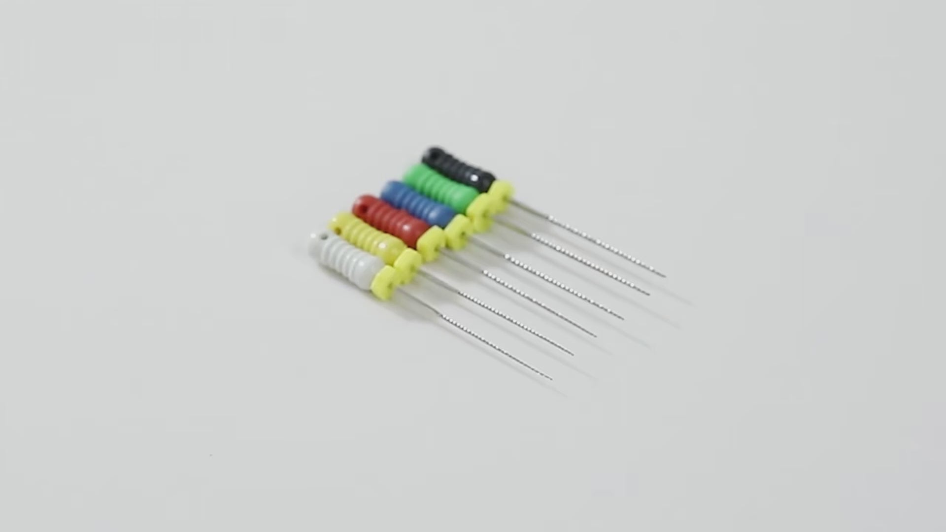 LYuen Stainless Steel Hand K File Root Canal Treatment 21mm/25mm/31mm Multiple Lengths Available Medical Stainless Steel Dentist Endodontic Instruments